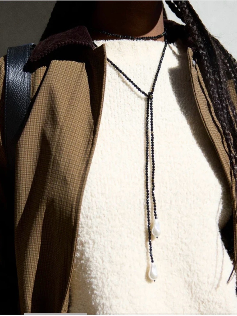 Semi-Precious Pearl Wrap Necklace black like new classy